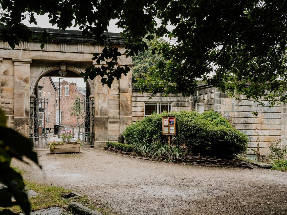 Beautiful Grade II Listed Gatehouse In Great Location Villa Sheffield Exteriör bild